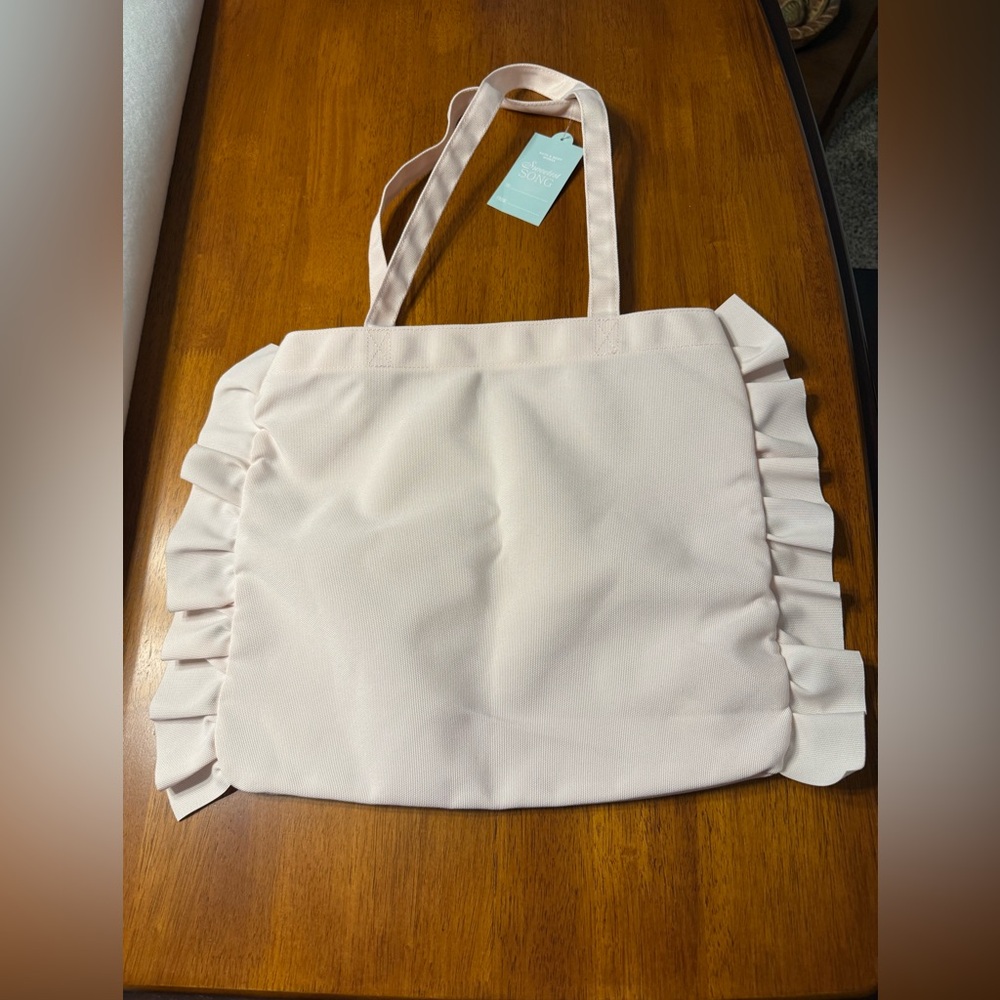 Bath & Body Works Soft Pink Ruffle Tote - Picture 2 of 3